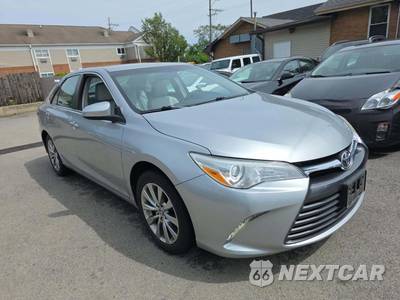 2015 Toyota Camry XLE - zdjęcie 4 z 23 - miniatura
