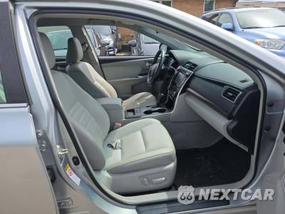 2015 Toyota Camry XLE - zdjęcie 18 z 23 - miniatura