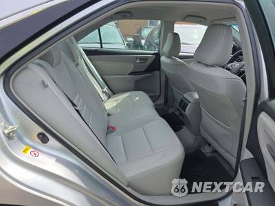 2015 Toyota Camry XLE - zdjęcie 16 z 23 - miniatura