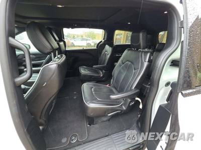 2026 Chrysler Pacifica Limited 121.6" WB - zdjęcie 13 z 23 - miniatura