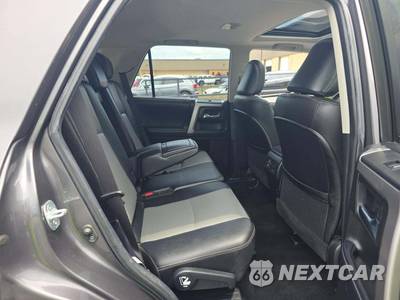 2017 Toyota 4Runner SR5 Premium - zdjęcie 17 z 22 - miniatura