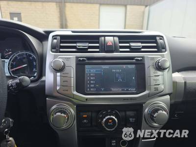 2017 Toyota 4Runner SR5 Premium - zdjęcie 10 z 22 - miniatura