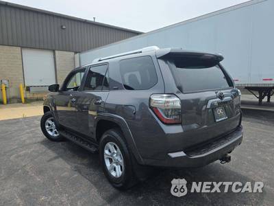 2017 Toyota 4Runner SR5 Premium - zdjęcie 2 z 22 - miniatura