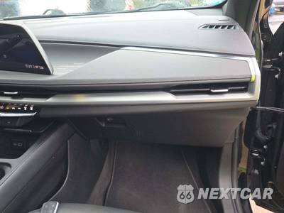 2025 Cadillac XT4 Premium Luxury 1SD - zdjęcie 19 z 23 - miniatura