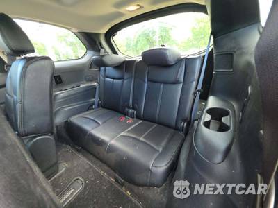 2018 Nissan Pathfinder SL - zdjęcie 14 z 24 - miniatura