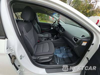 2018 Hyundai Ioniq Hybrid Blue - zdjęcie 18 z 23 - miniatura