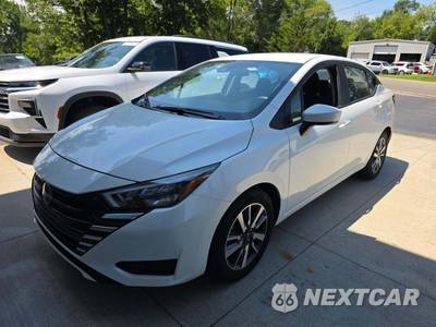 2025 Nissan Versa SV - zdjęcie 1 z 22 - miniatura