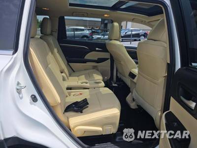 2018 Toyota Highlander Hybrid Limited Platinum - zdjęcie 17 z 22 - miniatura