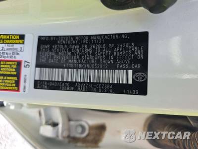 2022 Toyota Camry SE - zdjęcie 5 z 23 - miniatura
