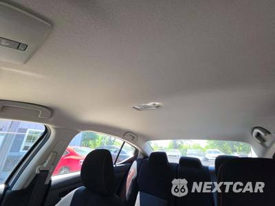 2025 Nissan Versa SR - zdjęcie 11 z 21 - miniatura