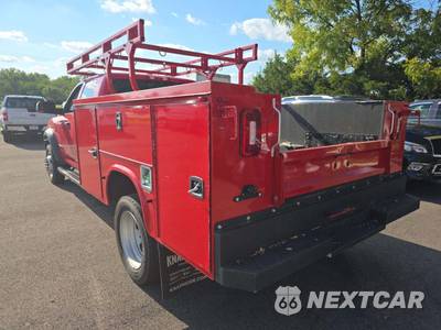 2019 Ram 5500 Cab Chassis Tradesman Crew Cab DRW - zdjęcie 2 z 22 - miniatura