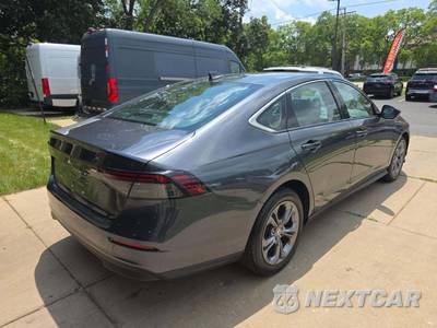 2024 Honda Accord Sedan EX - zdjęcie 3 z 20 - miniatura