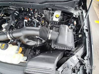 2025 Ford F-150 XLT Crew Cab Short Bed - zdjęcie 20 z 21 - miniatura