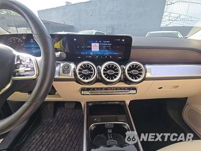 2023 Mercedes-Benz GLB 250 4MATIC - zdjęcie 7 z 24 - miniatura