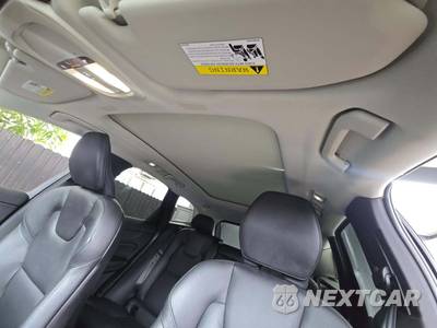 2024 Volvo XC60 B5 Plus Dark Theme - zdjęcie 8 z 26 - miniatura