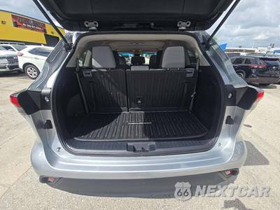2023 Toyota Highlander L - zdjęcie 15 z 27 - miniatura