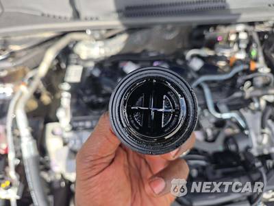 2026 Toyota Corolla LE Sedan - zdjęcie 19 z 21 - miniatura