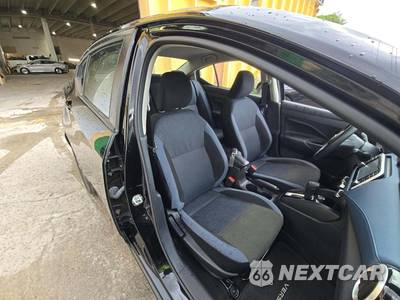 2025 Nissan Versa SV - zdjęcie 15 z 22 - miniatura