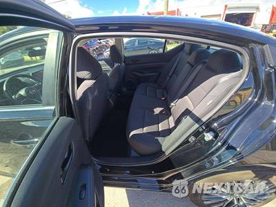 2026 Nissan Altima SV - zdjęcie 10 z 22 - miniatura
