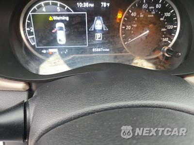2021 Nissan Versa SV - zdjęcie 6 z 27 - miniatura