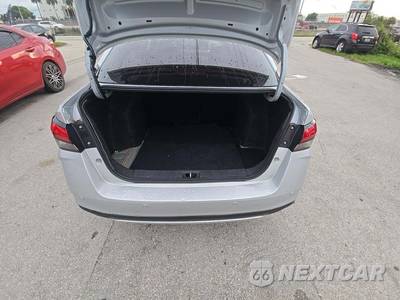 2021 Nissan Versa SV - zdjęcie 11 z 27 - miniatura