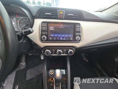 2021 Nissan Versa SV - zdjęcie 7 z 27 - miniatura