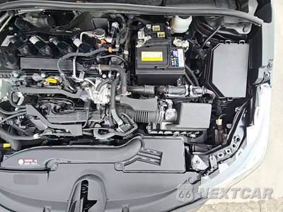 2026 Toyota Corolla Hatchback XSE - zdjęcie 20 z 21 - miniatura