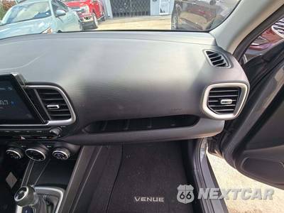 2020 Hyundai Venue SEL - zdjęcie 16 z 24 - miniatura