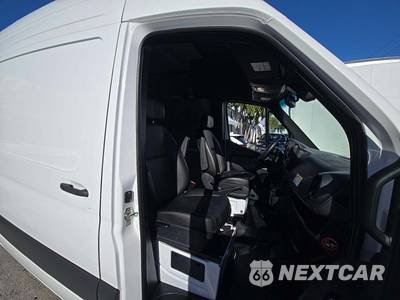 2025 Mercedes-Benz Sprinter 2500 Cargo Van High Roof 170.0" WB - zdjęcie 17 z 23 - miniatura