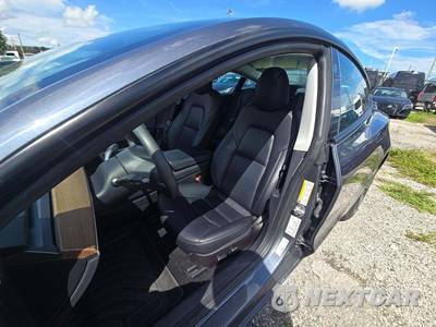 2023 Tesla Model 3 Standard Range - zdjęcie 3 z 27 - miniatura