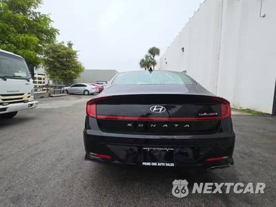 2021 Hyundai Sonata Limited - zdjęcie 4 z 28 - miniatura