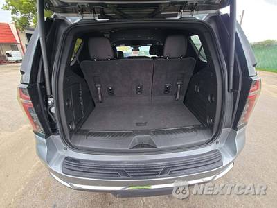 2025 Chevrolet Tahoe LT 1LT - zdjęcie 12 z 22 - miniatura