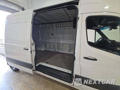 2025 Mercedes-Benz Sprinter 2500 Cargo Van High Roof 170.0" WB - zdjęcie 15 z 25 - miniatura