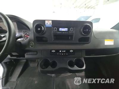 2025 Mercedes-Benz Sprinter 2500 Cargo Van High Roof 170.0" WB - zdjęcie 10 z 25 - miniatura