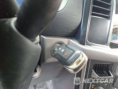 2025 Ford F-150 XL Extended Cab Medium Bed w/Rear Doors - zdjęcie 5 z 24 - miniatura