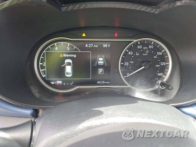 2025 Nissan Versa SV - zdjęcie 6 z 21 - miniatura