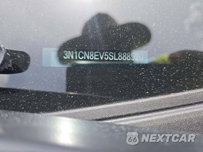 2025 Nissan Versa SV - zdjęcie 2 z 21 - miniatura