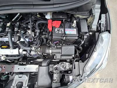 2025 Nissan Versa SV - zdjęcie 20 z 21 - miniatura