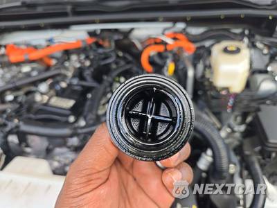 2025 Toyota 4Runner i-FORCE MAX TRD Off-Road - zdjęcie 21 z 21 - miniatura