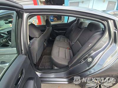 2025 Nissan Altima SV - zdjęcie 10 z 24 - miniatura