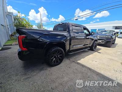 2024 Toyota Tundra Platinum Crew Cab Short Bed - zdjęcie 4 z 31 - miniatura