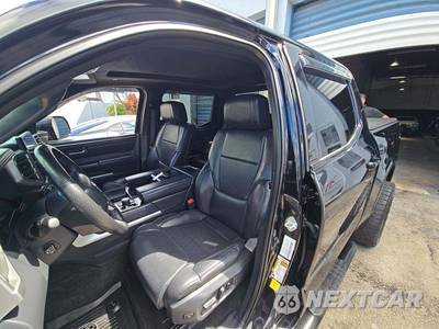 2024 Toyota Tundra Platinum Crew Cab Short Bed - zdjęcie 6 z 31 - miniatura