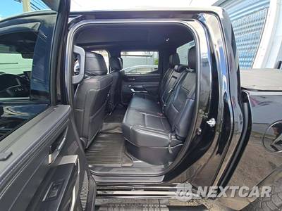 2024 Toyota Tundra Platinum Crew Cab Short Bed - zdjęcie 13 z 31 - miniatura