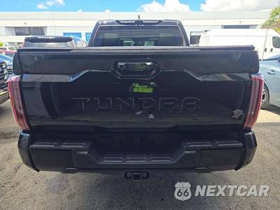2024 Toyota Tundra Platinum Crew Cab Short Bed - zdjęcie 3 z 31 - miniatura
