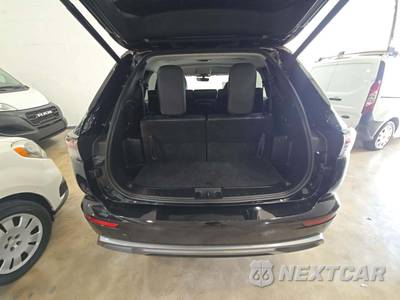 2025 Mitsubishi Outlander SE - zdjęcie 15 z 29 - miniatura