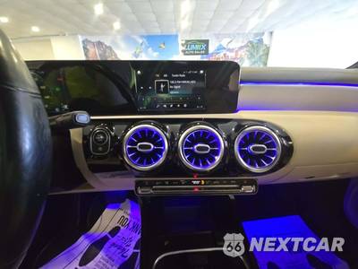 2021 Mercedes-Benz CLA 250 4MATIC - zdjęcie 10 z 33 - miniatura