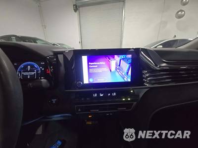 2025 Toyota Camry LE - zdjęcie 7 z 22 - miniatura