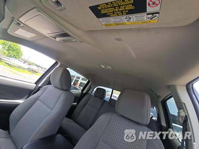 2022 Toyota Tacoma SR Crew Cab Medium Bed - zdjęcie 8 z 23 - miniatura
