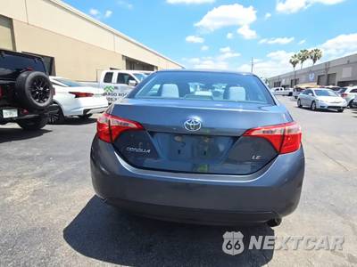 2017 Toyota Corolla LE Sedan - zdjęcie 4 z 31 - miniatura