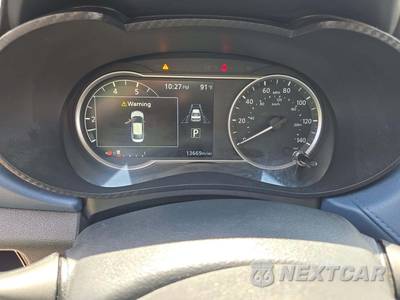 2025 Nissan Versa SV - zdjęcie 6 z 21 - miniatura